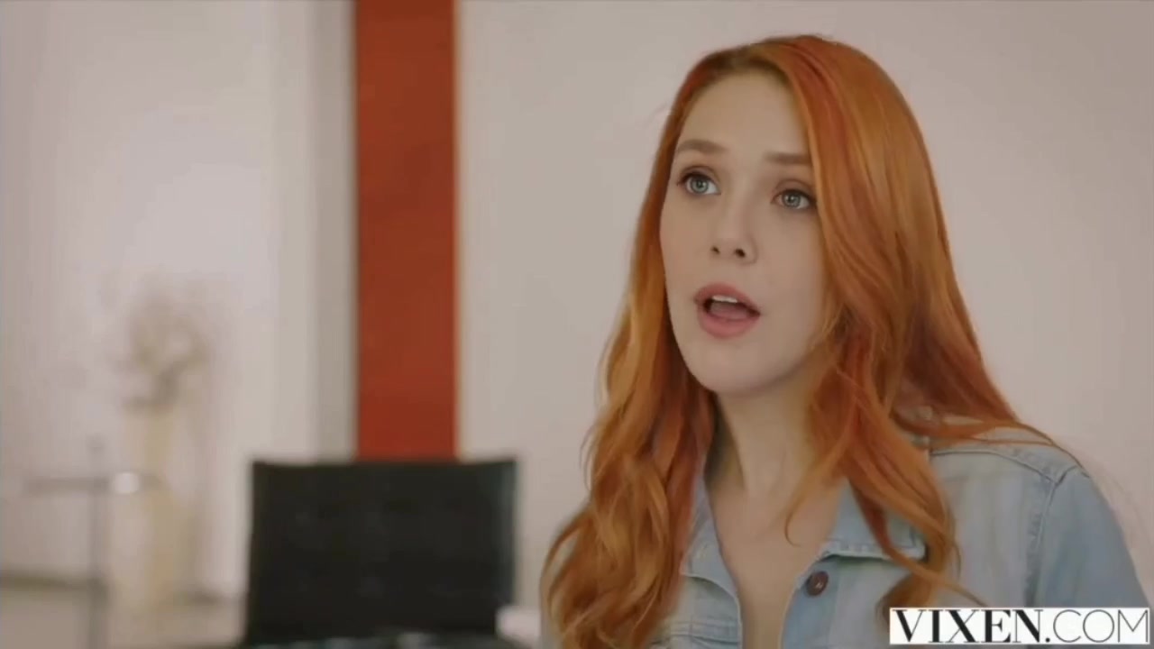 Elizabeth Olsen Step sister