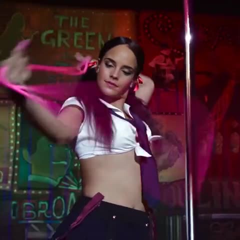 Not Emma Watson Sexy Dancing[SFW]